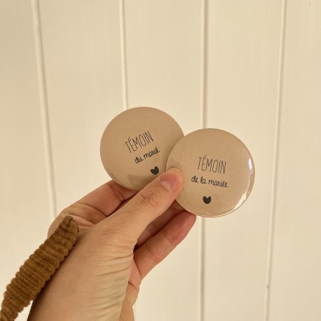 Le duo de badges témoin !