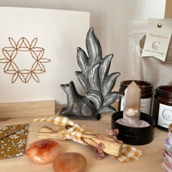 Renard en obsidienne argentée